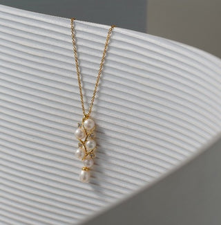 Elegant Pearl Vine Pendant Necklace – Gold Plated Chain